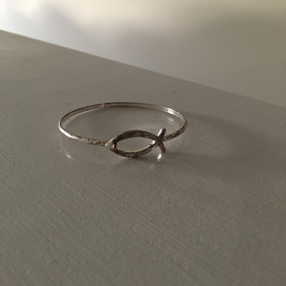 Fish bracelet